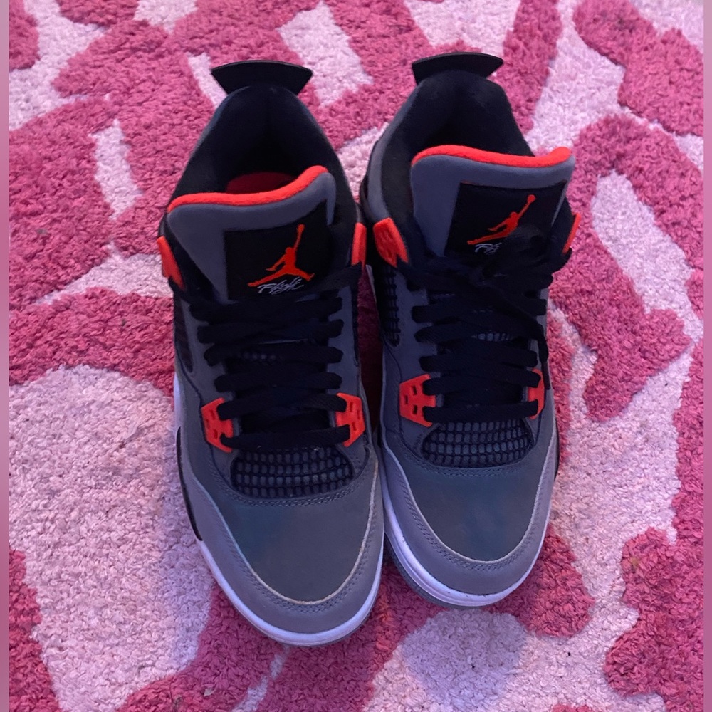 Jordan 4 Infared - Picture 2 of 5